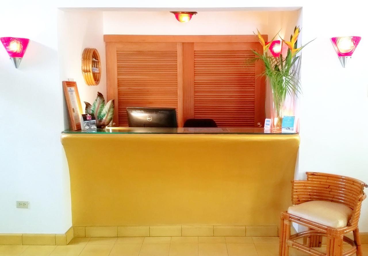 Idle Awhile Beach Hotel Negril Kültér fotó