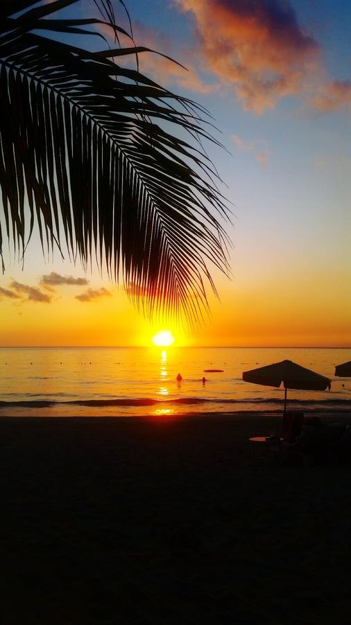 Idle Awhile Beach Hotel Negril Kültér fotó